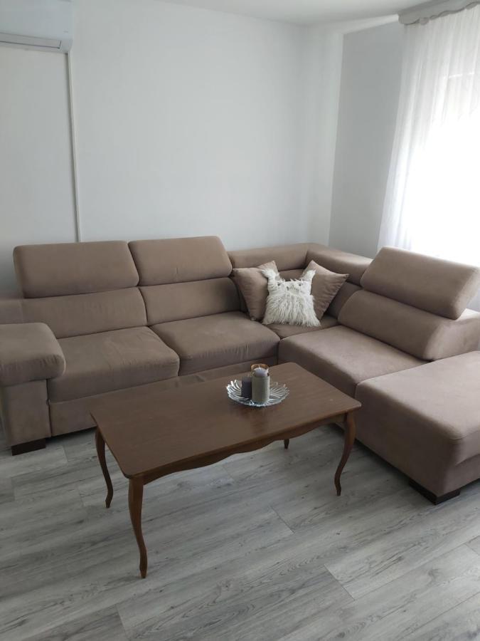 Sadrvan Apartma Bihac